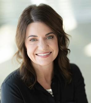 Abigail L. Jaquette